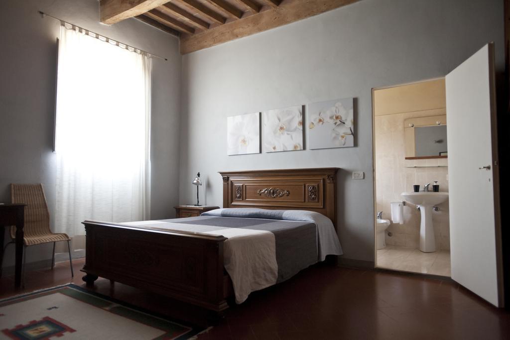 B&B Glicine E Luna Cascina Exterior photo